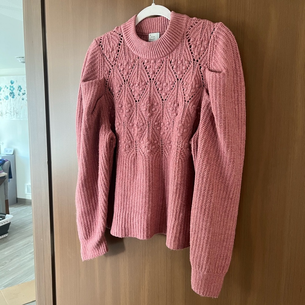 Pink Knit Sweater - Crew Neck